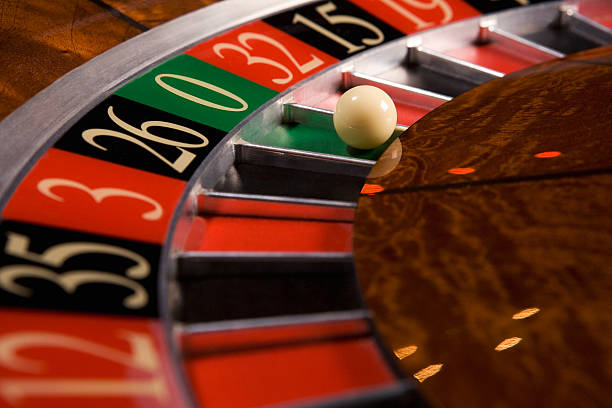 Slot game reels showing Aviator and Fortune Tiger themes with bright graphics